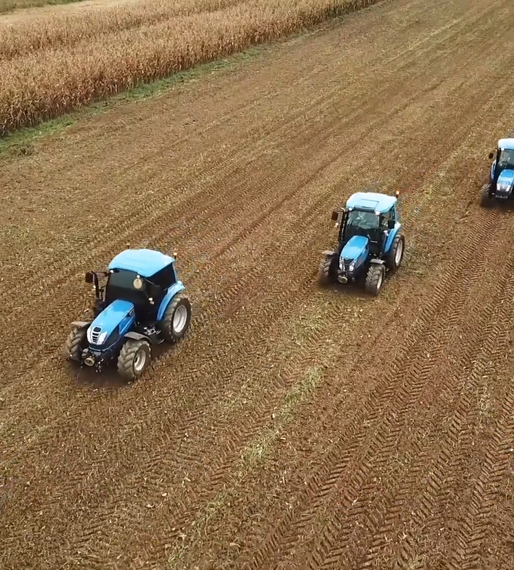 Video Inhalt LS TRAKTOR
